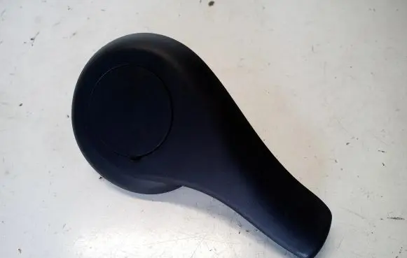 Renault Kadjar Seat adjustment handle 