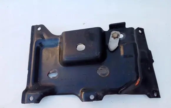 Ford F150 Rear bumper mounting bracket FL34-17B9884-AB