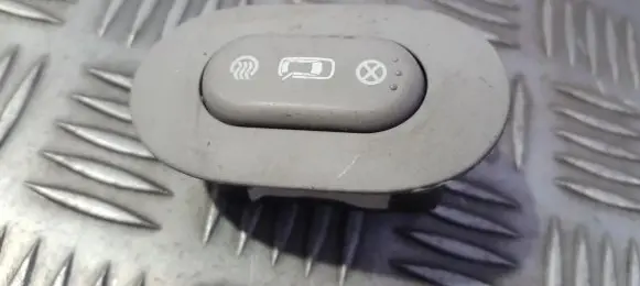 KIA Carnival Fuel tank opening switch 202004533 201002816