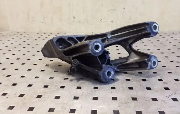 Audi Q5 SQ5 Engine mounting bracket 8K0199307BK