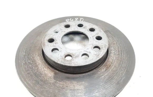 Volkswagen Touran I Front brake disc