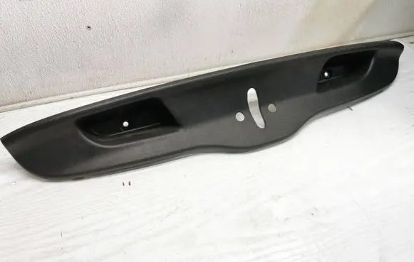 Volvo C30 Bottom trim 30674787 D33BA