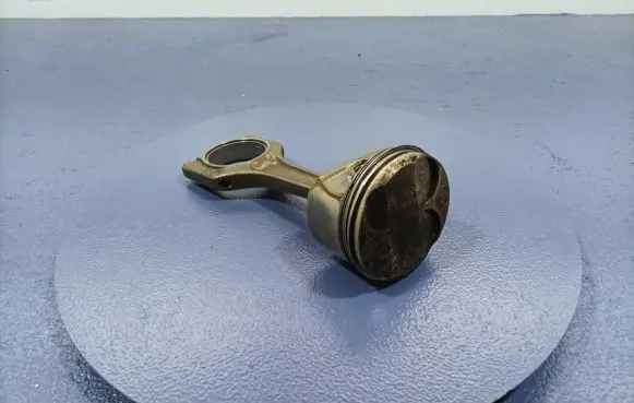 BMW 6 E63 E64 Piston 