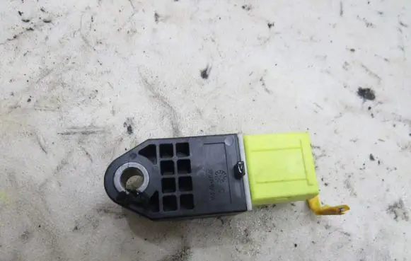 Hyundai i40 Airbag deployment crash/impact sensor 959200U000