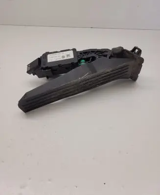 Volkswagen PASSAT B6 Accelerator throttle pedal 1K1723503L 6PV00860001