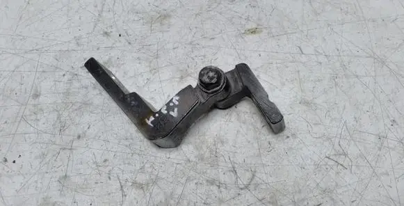 Seat Leon (1P) Front door upper hinge 5P0531401A