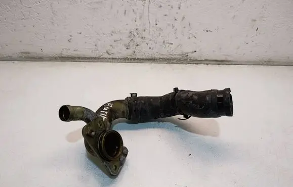 Land Rover Discovery Sport Engine coolant pipe/hose G4D38555BC