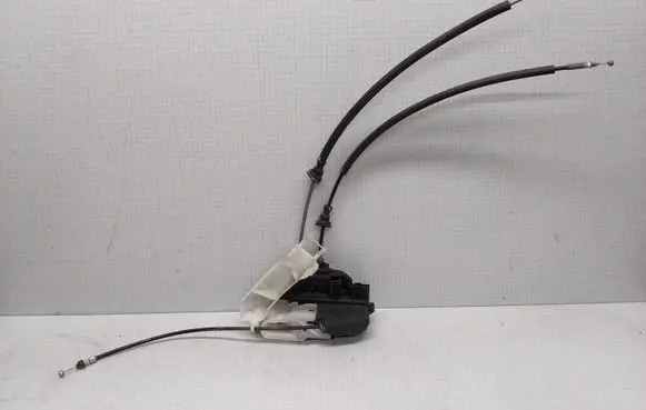 Hyundai Sonata Rear door lock