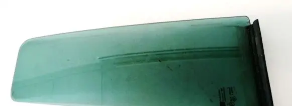 Rear vent window glass