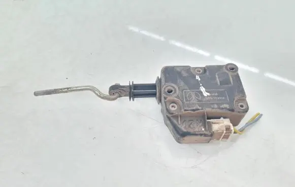 Peugeot 405 Fuel tank cap lock motor 
