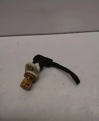 Opel Corsa E Camshaft position sensor 55566932