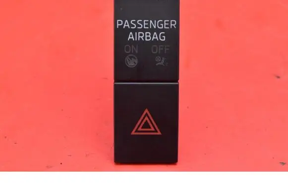 Skoda Octavia Mk3 (5E) Hazard light switch 5E0953507E