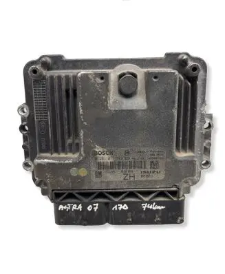 Opel Astra H Engine control unit/module 0281011943 55556529 8973785711