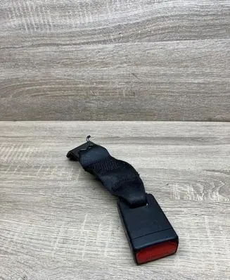 BMW 4 F32 F33 Rear seatbelt buckle 7335288 622783100C