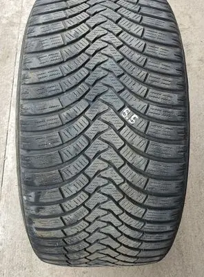 Porsche Cayenne (92A) R15 summer tire 