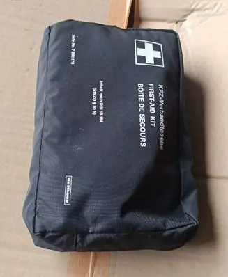 BMW X5 E70 First aid kit 7261178
