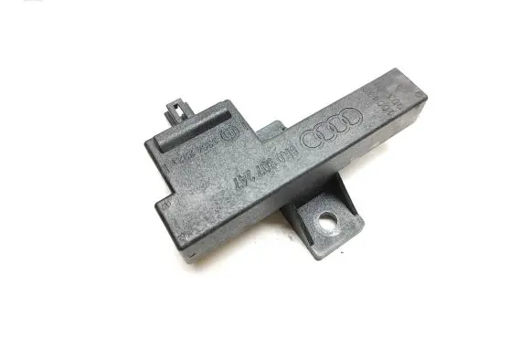 Volkswagen Touareg II Keyless (KESSY) go control unit/module 8K0907247 3354236