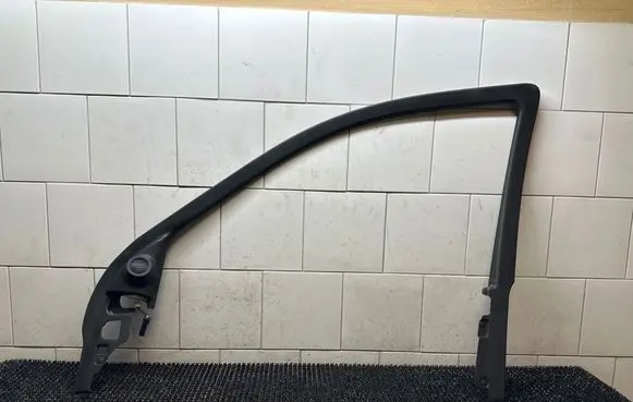Dodge Durango III Front door window/glass frame 1JW72DX9AF 5737855