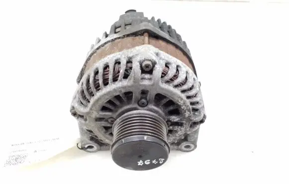 Nissan Juke I F15 Generator/alternator 231003VDIA