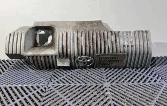 Toyota Prius+ (ZVW40) Engine cover (trim) 1121237090