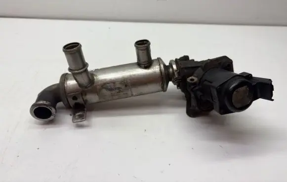 Peugeot 407 EGR valve cooler 9646762280 25102005 VP1U3H9P445BA