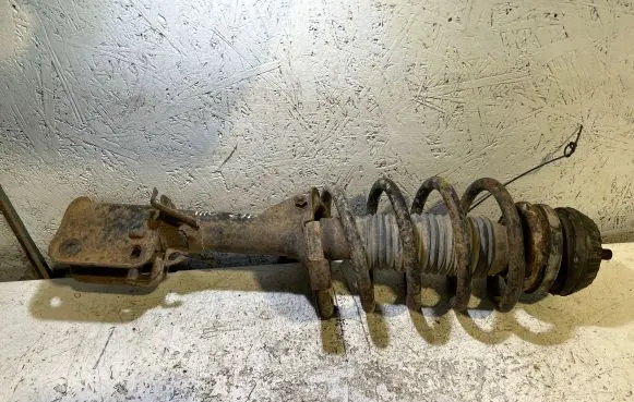 Mercedes-Benz Vito Viano W639 Front shock absorber/damper