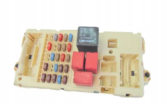 Fiat Stilo Fuse module 46750594