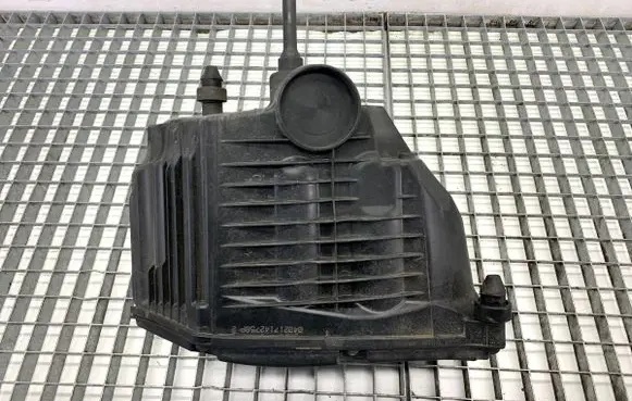 Audi A5 Air filter box 8W0133835P
