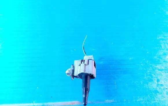 Toyota Yaris Outside/exterior temperature sensor 11030