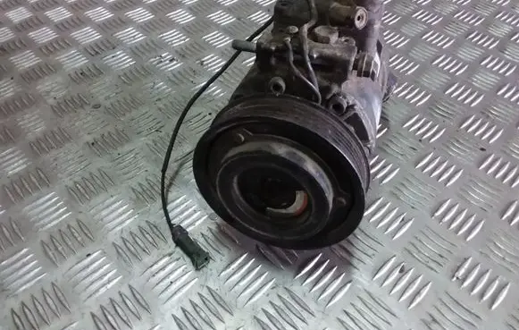 Audi A8 S8 D2 4D Air conditioning (A/C) compressor (pump) 4D0260805B