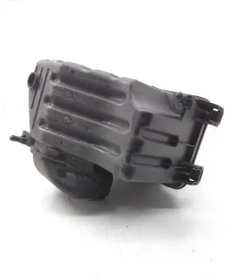 KIA Sportage Air filter box 281102Y300