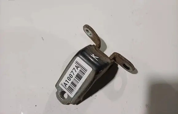 Honda Civic Front door upper hinge