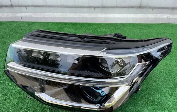 Volkswagen Tiguan Headlight/headlamp 2GG941035F 10020232