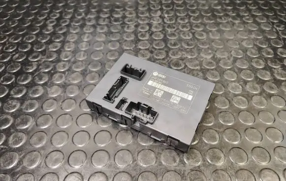 Audi A8 S8 D4 4H Seat control module 4H0959860