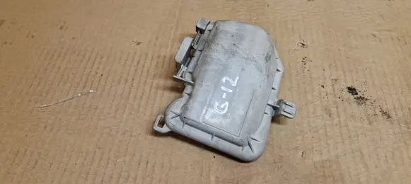 Toyota Avensis T250 Headlight/headlamp dust cover 16858