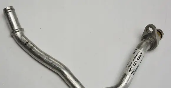 Audi A8 S8 D5 Engine coolant pipe/hose 057121498F
