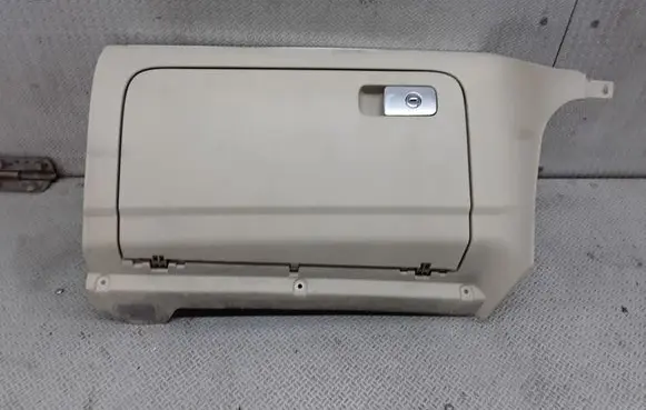 Volkswagen Eos Glove box set 1K2857290