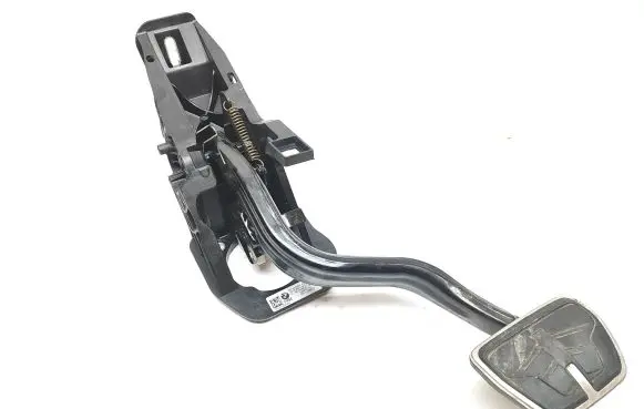 BMW X3 G01 Brake pedal 687428504 10807303 2687428504