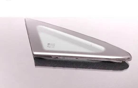 Opel Zafira B Front vent window/glass (coupe) 43R007951