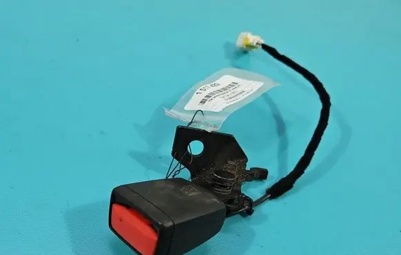 Fiat Tipo Rear seatbelt 633911000B IMPRK1517420