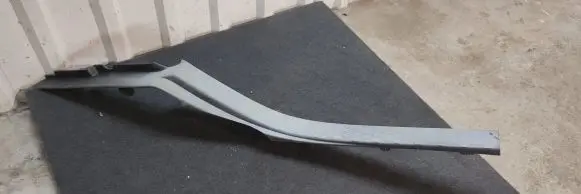 Dodge RAM 1500 DS Rear sill trim cover 10275L 61868W