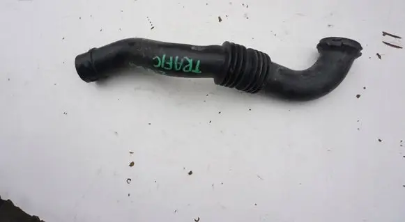 Renault Trafic II (X83) Intercooler hose/pipe PRZEWDRURA