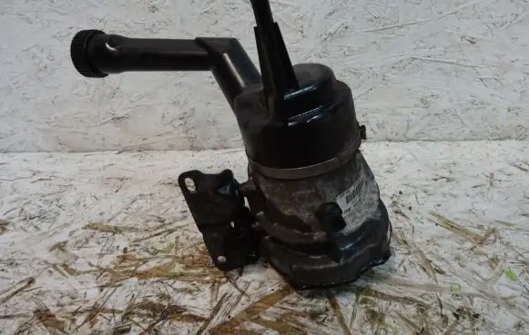 Peugeot 308 Power steering pump 9672719980