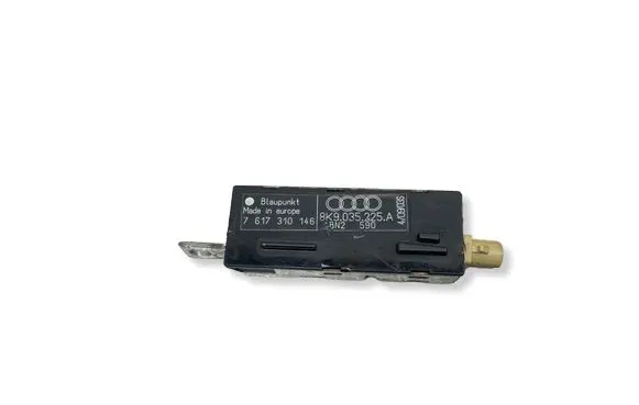 Audi A4 S4 B8 8K Aerial antenna amplifier 8K9035225A