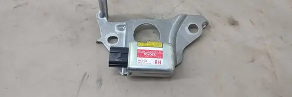 Toyota RAV 4 (XA20) Airbag deployment crash/impact sensor 8983342020 1879001151