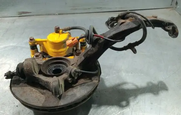 Honda Prelude Front wheel hub spindle knuckle