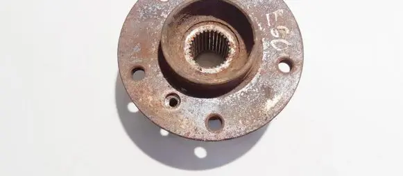 BMW 5 E60 E61 Rear wheel hub