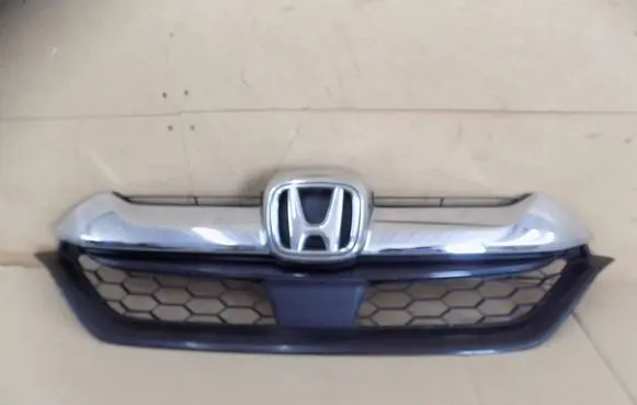 Honda CR-V Front bumper upper radiator grill 71121TNYG1
