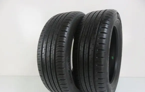 Volkswagen Golf V R16 summer tire 