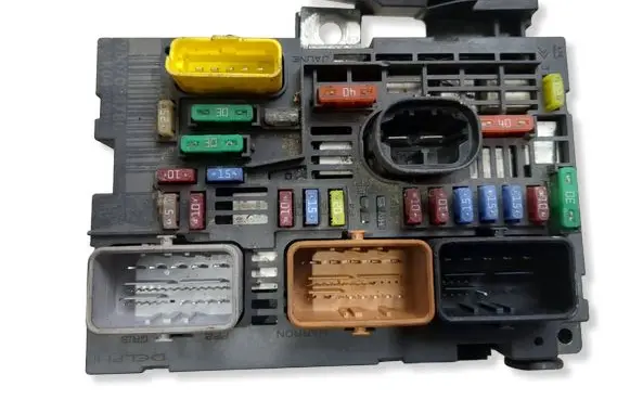 Citroen C4 I BSM Control unit 9807028780
